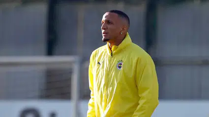 Fenerbahçe önemli defans oyuncusunu kadro dışı bıraktı