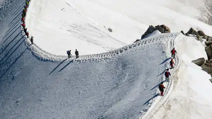 Alpler alarm veriyor: 1900’lerden bu yana 1400’den fazla buzul yok oldu