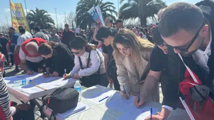 CHP'den erken seçim için imza kampanyası