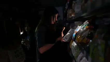 İspanya ve Portekiz'de 20 saat süren elektrik kesintisi büyük ölçüde giderildi