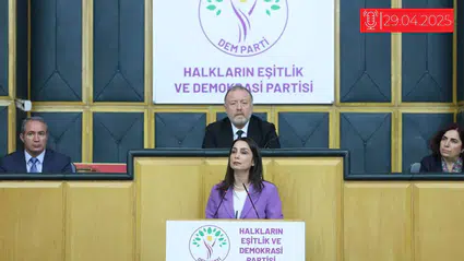 Tülay Hatimoğulları: Artık ekmeği bile kredi kartıyla alır hale geldik