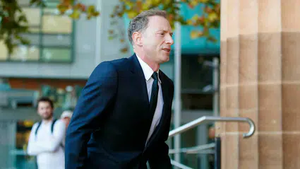 Avustralyalı siyasetçi David Speirs'a uyuşturucu tedarik etmekten para cezası