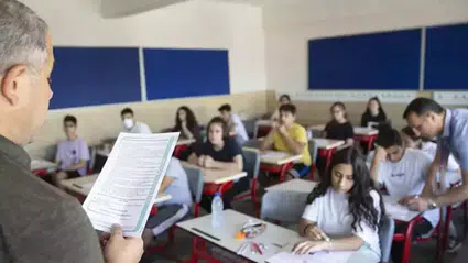 Bursluluk sınavı saat kaçta başlıyor, kaçta bitiyor? Bursluluk sınavı kaç saat sürüyor?