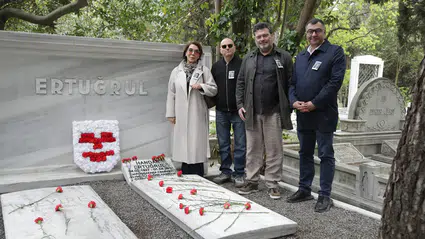 Muhsin Ertuğrul kabri başında anıldı