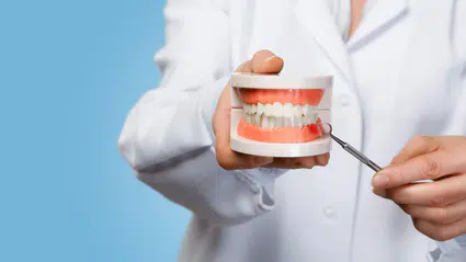 Bilim insanları laboratuvarda ilk kez insan dişi üretmeyi başardı