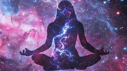 Zodyak'ın en güçlü hisleriyle tanınan kadın burçları