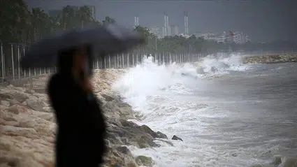 Marmara ve Kuzey Ege’de fırtına uyarısı sürüyor