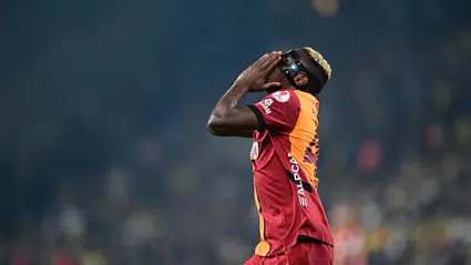 Galatasaray, Kadıköy'de Fenerbahçe'yi yenerek yarı finale yükseldi