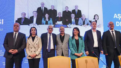DEM Parti'den İmralı'ya yeni ziyaret: Pervin Buldan ve Avukat Özgür Erol yola çıktı