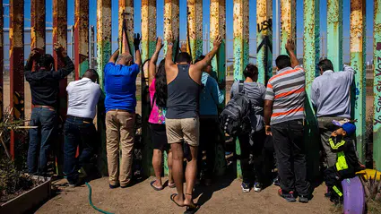 Trump göçmenler için 'açlık oyunları' düzenleyecek: 'Kazanan ABD vatandaşlığını alır!'