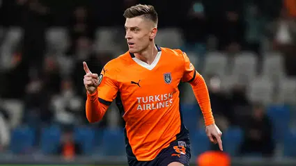 Başakşehir’in golcüsü Piatek'e 10 milyon euro'luk teklif!