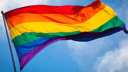 10. Yargı Paketi’nde LGBTİ+ bireyleri hedef alan düzenlemeler: Cinsiyet geçişine ve eşcinsel düğünlerine hapis cezası geliyor