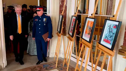 Paris'te 2. Dünya Savaşı zaferine atfedilen 'Zaferin 80. Yıldönümü' fotoğraf sergisi açıldı