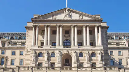İngiltere Merkez Bankası'ndan 25 baz puanlık faiz indirimi
