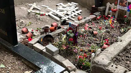 Mattia Ahmet Minguzzi'nin mezarını tahrip eden kişiye hapis cezası