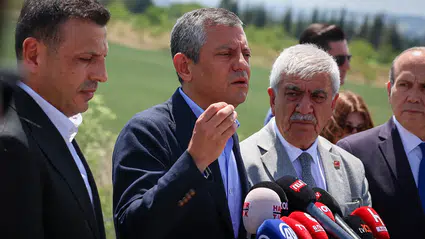 Erdoğan'ın anayasa çağrısı için Özgür Özel: "Hukuk tanımayanlarla müzakere edilmez, mücadele edilir"