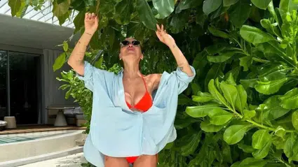 Hadise Açıkgöz'ün Iphone 11 kullanması gündem oldu