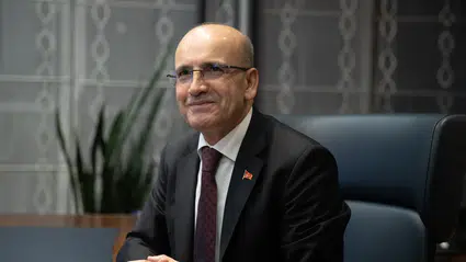 Hazine ve Maliye Bakanı Şimşek, yatırımcılar ve finans temsilcileriyle buluşmak için Londra'ya gidiyor