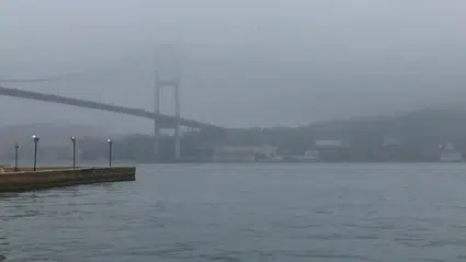 İstanbul Boğazı'nda gemi trafiği çift yönlü olarak durduruldu