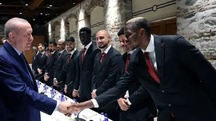 Cumhurbaşkanı Erdoğan, Süper Lig şampiyonu Galatasaray’ı kabul etti