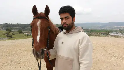 Mersin'de atla markete giden bir gence, "alkollü araç kullanmak" suçundan ceza