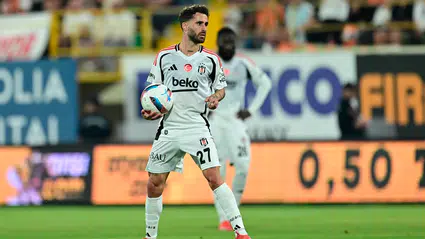 Beşiktaş üçüncülük yarışında yara aldı