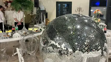 İzmit’te kına gecesinde korku dolu anlar: Disko topu gelinin üzerine düştü