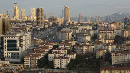 Deprem korkusu İstanbul'dan taşınmayı tetikler mi? 'Her üç çalışandan biri Marmara'dan gitmek istiyor'