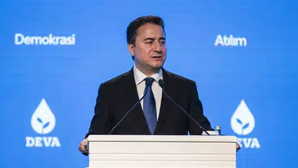 Babacan'dan Erdoğan’a anayasa eleştirisi: Referanduma gitmeye cesaret edemiyor