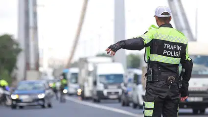 Kurban Bayramı'nda 44 can kaybı, hız ihlalleri için inceleme komisyonu kuruluyor