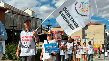 Özel sektör öğretmenleri Ankara'ya yürüyor