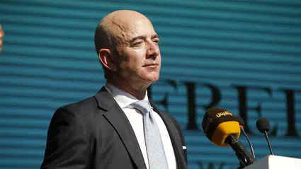 Jeff Bezos'un Venedik'teki düğünü protesto edildi: “Bezos’a yer yok”