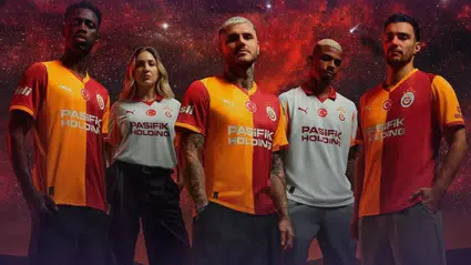 Galatasaray 5 yıldızlı 2025/26 sezon formalarını tanıttı