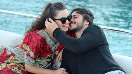 Pelin Akil ve Anıl Altan çifti 9 yıllık evliliklerini resmen bitirdi