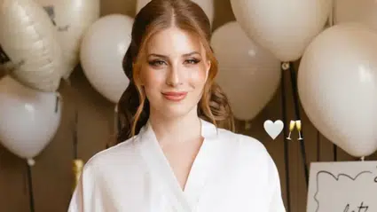 Sihirli Annem'in Çilek'i Zeynep Özkaya evlendi