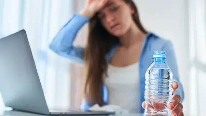 Sıcak havalar baş ağrısını tetikleyebilir: İşte nedenleri ve alınabilecek önlemler