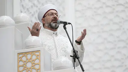 Diyanet İşleri Başkanı Ali Erbaş’tan orman yangınları için dua: Ey ateş, sön