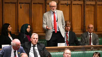 İngiltere'de Jeremy Corbyn öncülüğünde yeni sol parti kuruluyor: Daha ismi bile belli olmadan 400 bin üye topladı