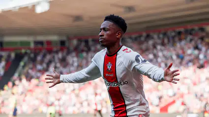 Beşiktaş, Kyle Walker-Peters’ın İstanbul’a gelişinin ertelendiğini duyurdu