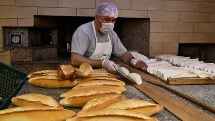 Ankara’da ekmeğe zam: 200 gram ekmek 15 TL oldu