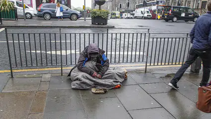 İtalya dilenciliği yasakladı