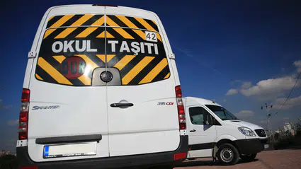 Okul servislerine zorunlu güvenlik: Kamera, acil durum butonu ve takip sistemi montajı başlıyor