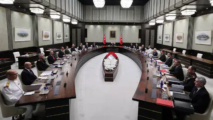 Cumhurbaşkanı Erdoğan başkanlığında MGK toplantısı: “Terörsüz Türkiye” ve Suriye mesajları öne çıktı