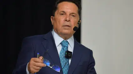 Özgür Çelik'ten Ahmet Özer için özgürlük çağrısı