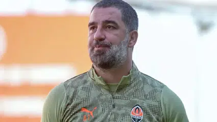 “Hanımcılık mı, profesyonellik mi?” Arda Turan’ın göz kaçırması yine gündemde