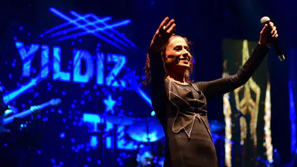 Yıldız Tilbe: "Tansiyon hastasıyım, doktor mikrofon tutmamı bile yasakladı"