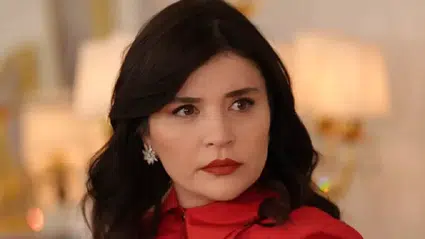 Leyla dizisi oyuncuları, Gonca Vuslateri'yi takipten çıktı!