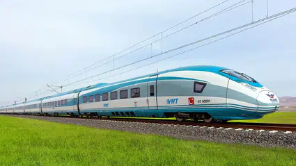 Bakan Uraloğlu açıkladı: Ankara-Eskişehir ve Ankara-Sivas YHT hatlarında ek seferler