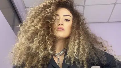 İbrahim Tatlıses’in kızı Dilan Çıtak ile polisin nefes kesen kovalamacası: Aracıyla polis memurunun üzerine sürdü, havaya ateş edildi!