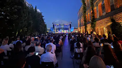 Brezilyalı caz sanatçısı Roge, 32. İstanbul Caz Festivali'nde müzikseverle bir araya geldi